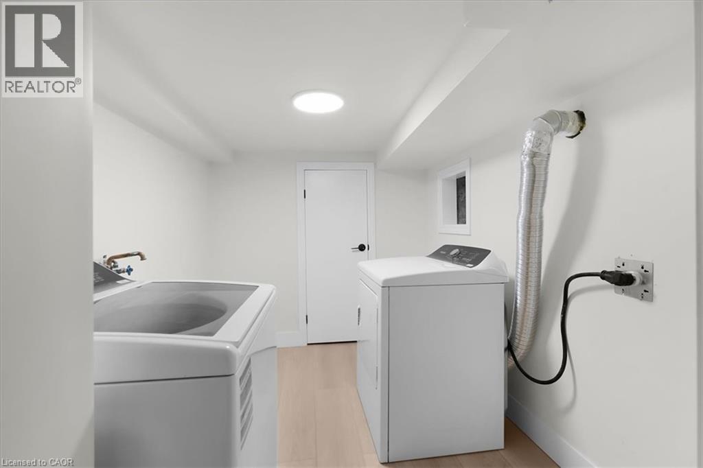215 Ray Street N, Hamilton, ON - Indoor Photo Showing Laundry Room