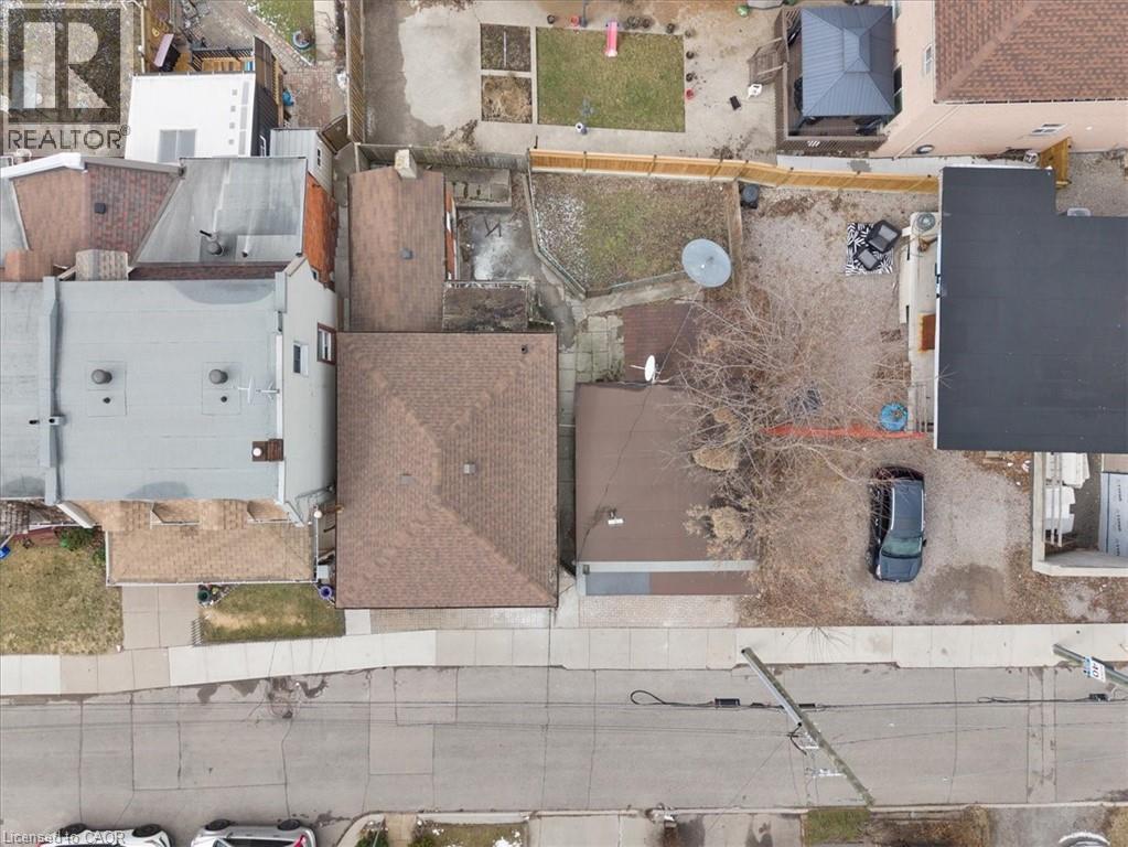 215 Ray Street N, Hamilton, ON -