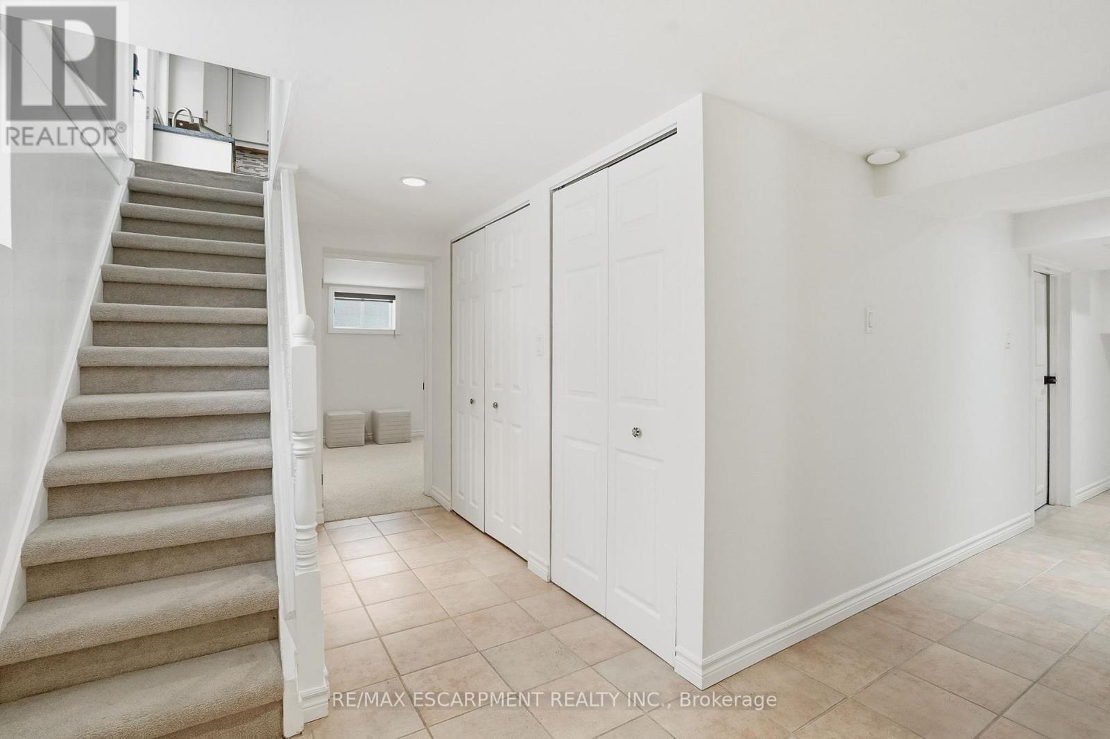 92 Wanita Road, Mississauga, ON - Indoor Photo Showing Other Room