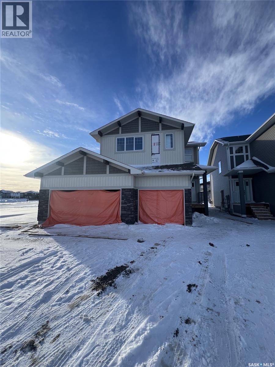 3 Vancouver Crescent, Pilot Butte, SK - Outdoor