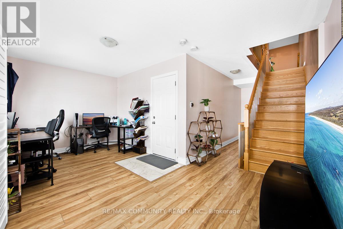 2462 Bromus Path, Oshawa, ON - Indoor