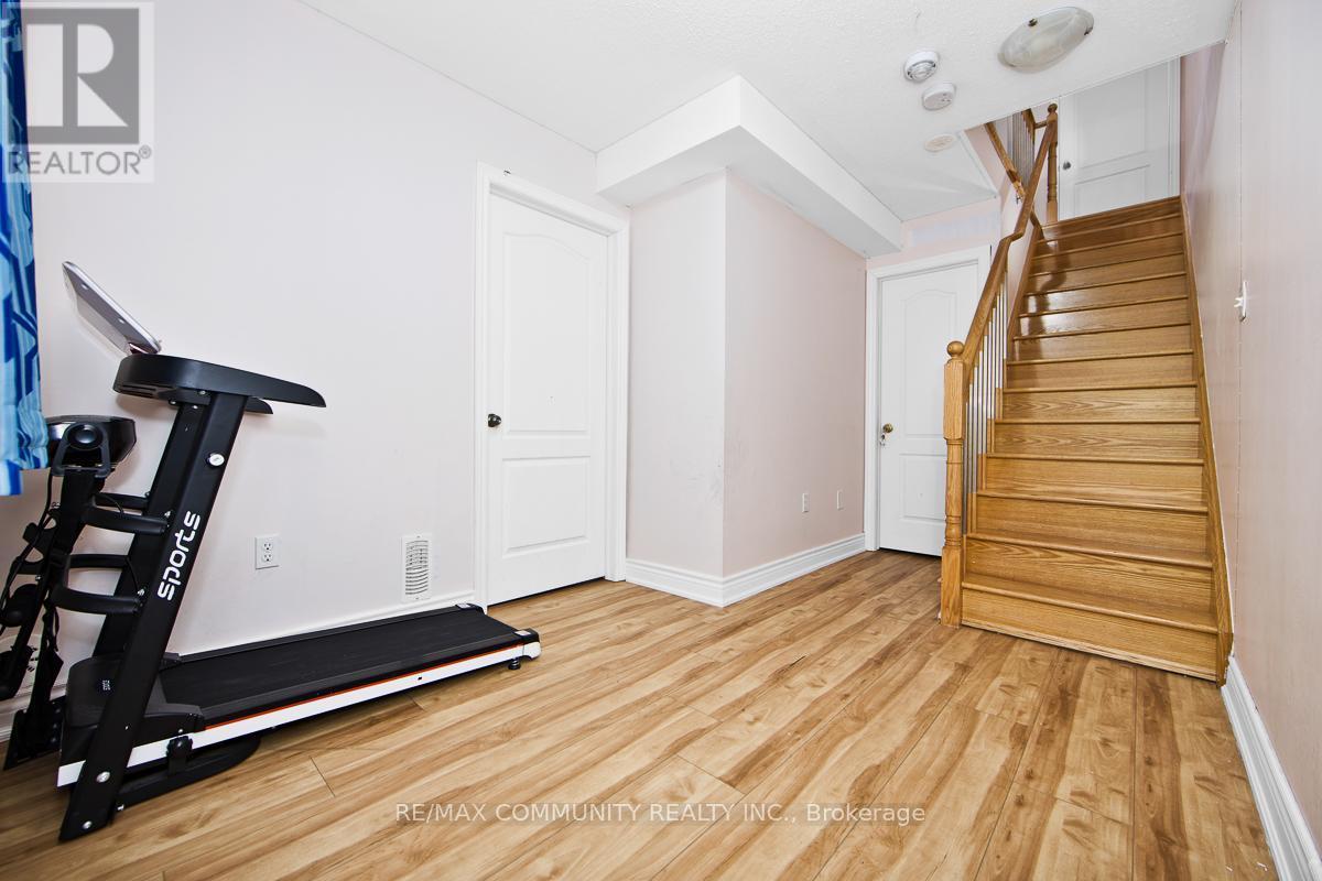 2462 Bromus Path, Oshawa, ON - Indoor