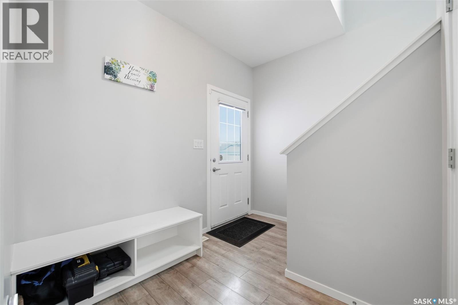 394 Hassard Close, Saskatoon, SK - Indoor Photo Showing Other Room