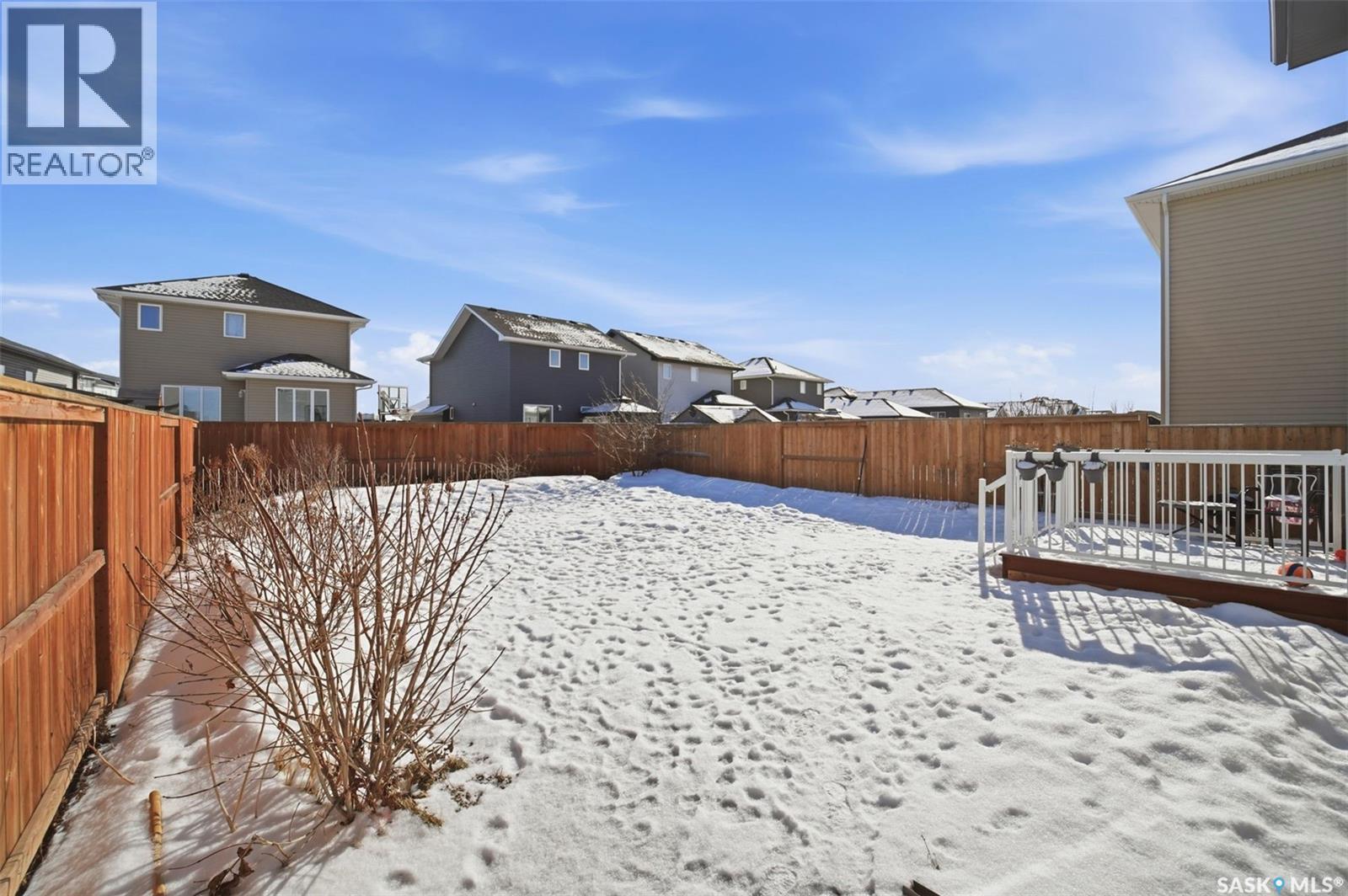 394 Hassard Close, Saskatoon, SK - Outdoor