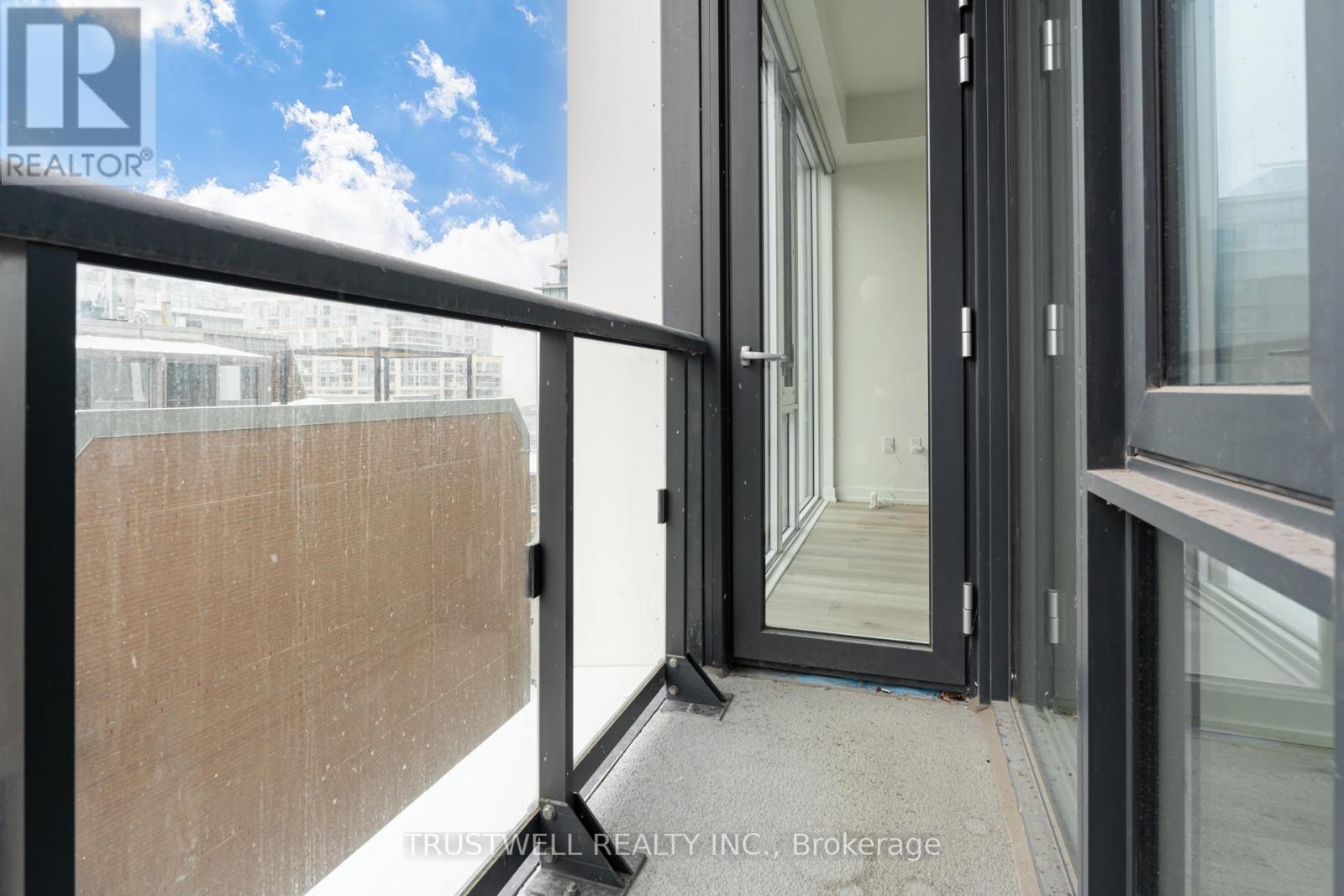 1004 - 158 Front Street E, Toronto, ON - Outdoor With Exterior