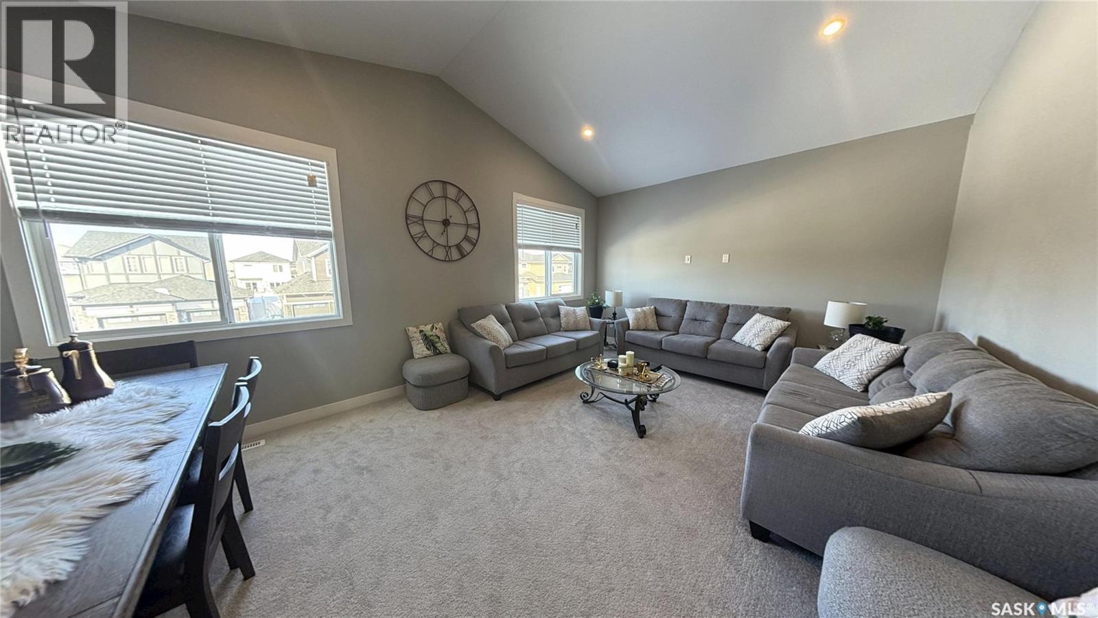 236 Barrett Street, Saskatoon, SK - Indoor Photo Showing Living Room