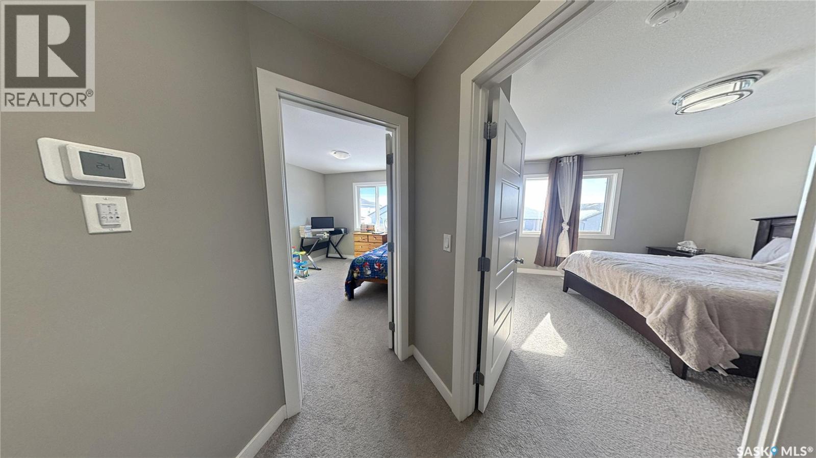 236 Barrett Street, Saskatoon, SK - Indoor Photo Showing Bedroom