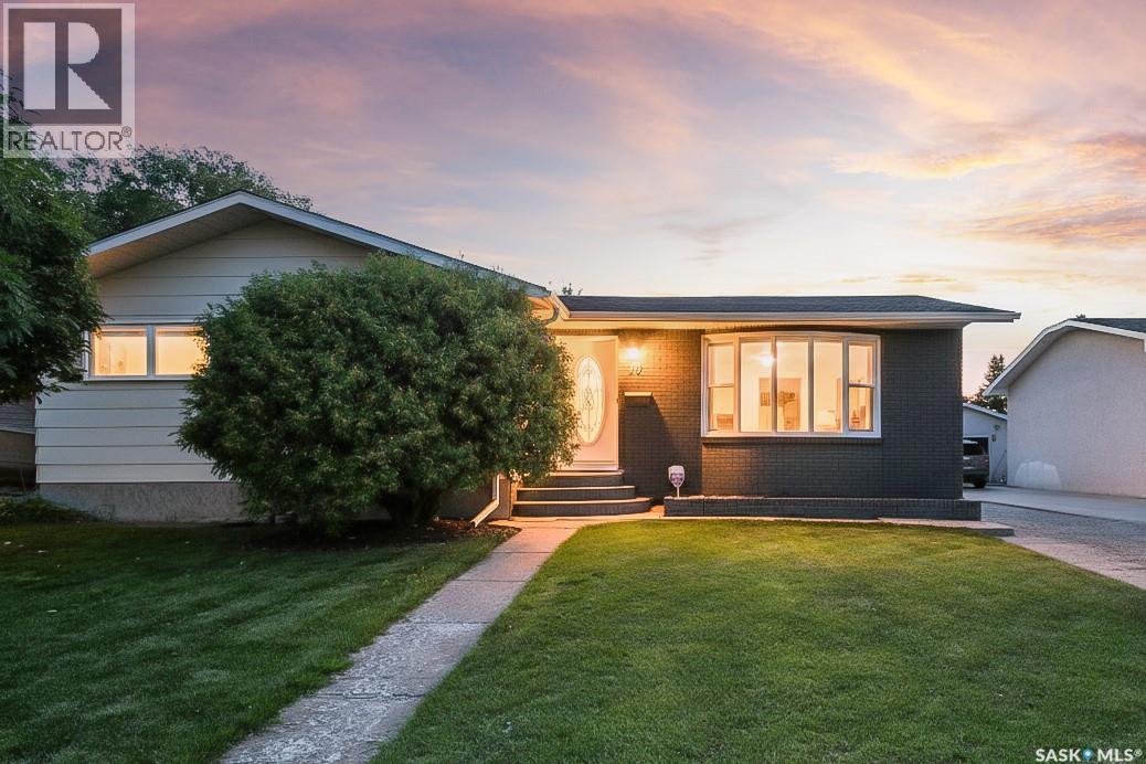 19 Buttercup Crescent Nw, Moose Jaw, SK - Outdoor