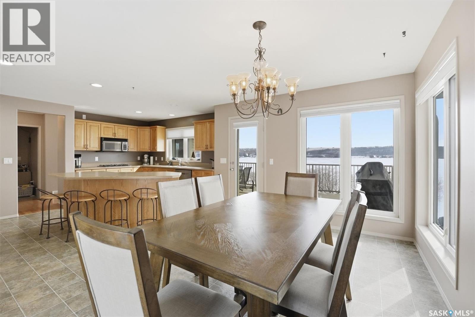 9 Pelican Pass, Thode, SK - Indoor Photo Showing Dining Room