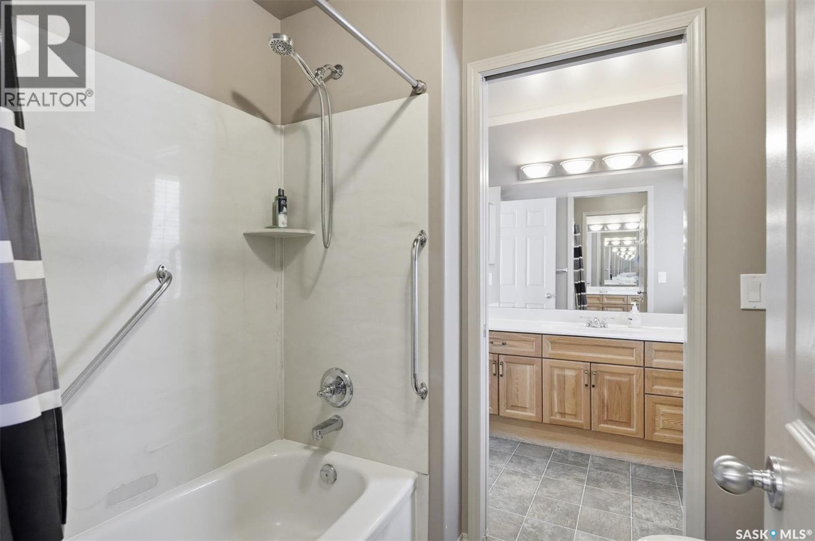 9 Pelican Pass, Thode, SK - Indoor Photo Showing Bathroom