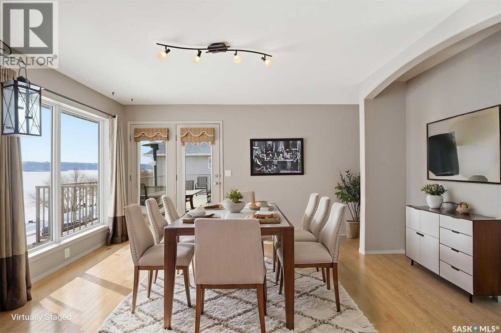9 Pelican Pass, Thode, SK - Indoor Photo Showing Dining Room