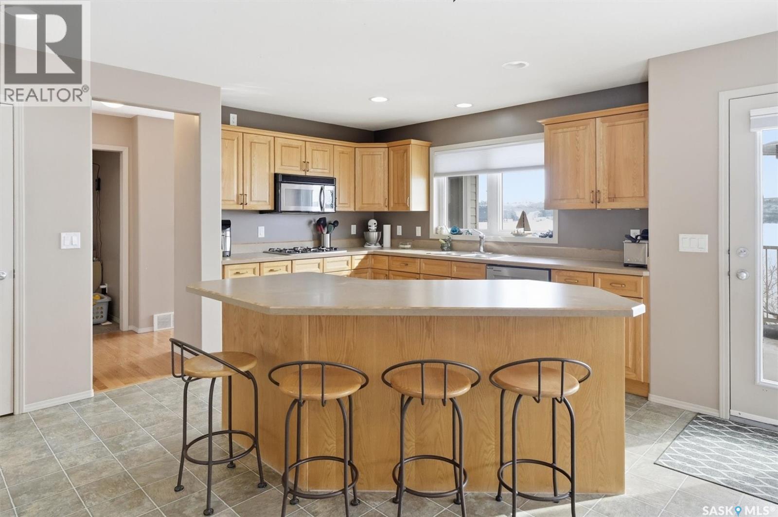 9 Pelican Pass, Thode, SK - Indoor Photo Showing Kitchen