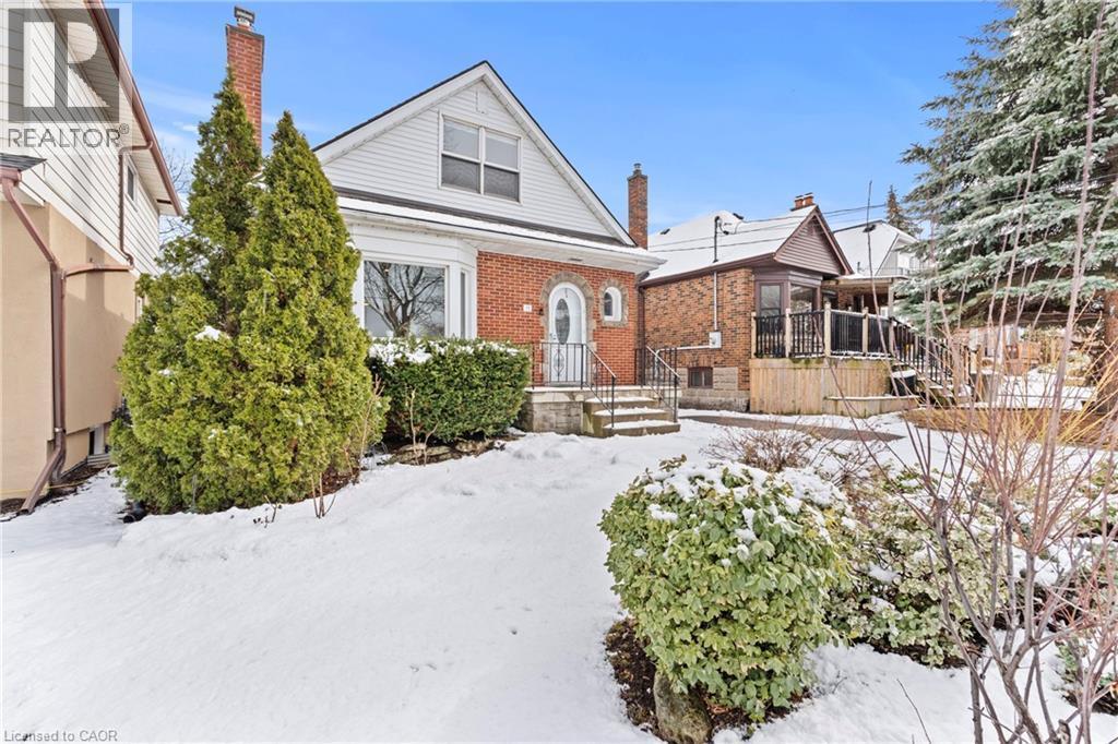 15 Millen Avenue, Hamilton, ON - Outdoor