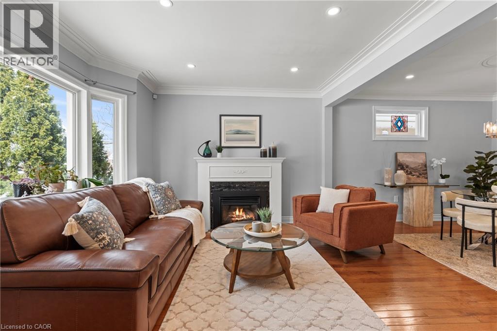 15 Millen Avenue, Hamilton, ON - Indoor Photo Showing Living Room With Fireplace