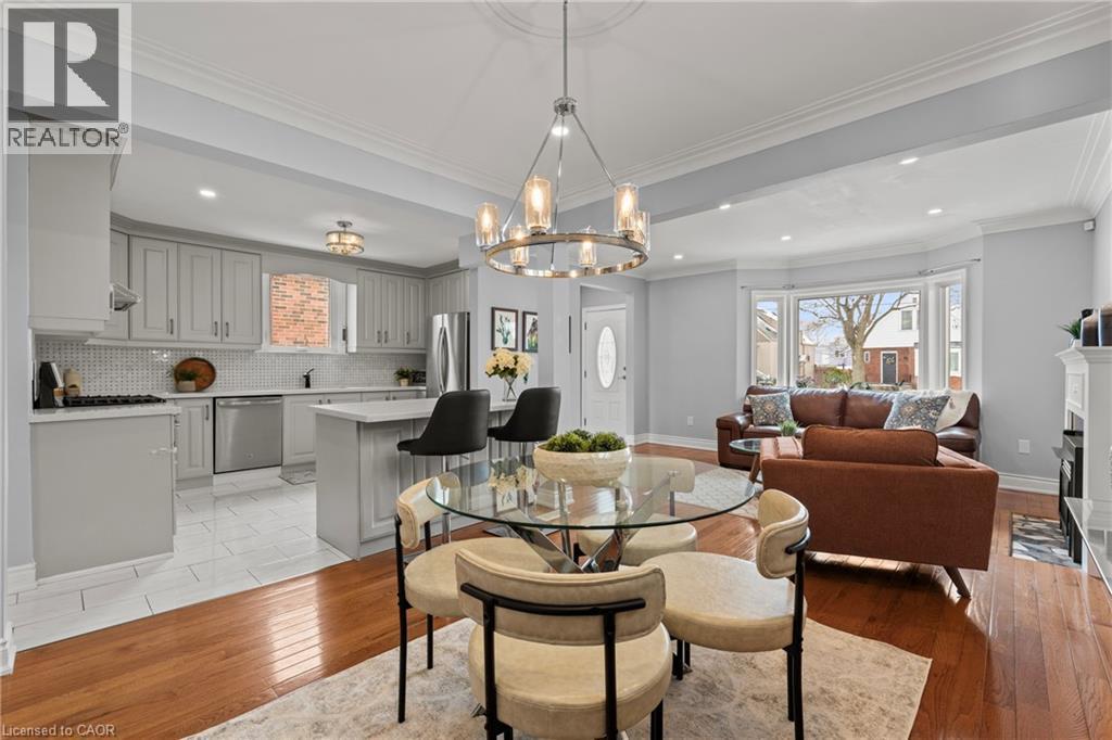 15 Millen Avenue, Hamilton, ON - Indoor Photo Showing Other Room