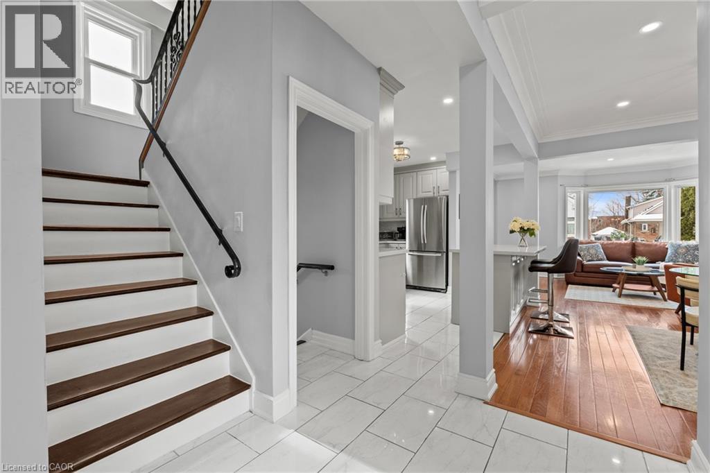 15 Millen Avenue, Hamilton, ON - Indoor Photo Showing Other Room