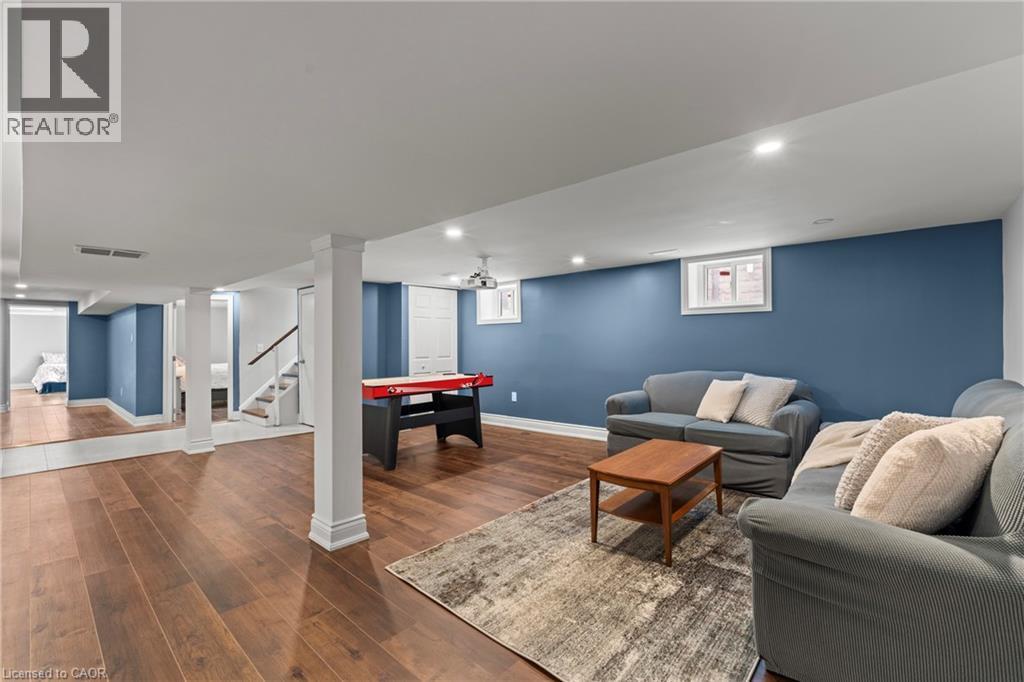 15 Millen Avenue, Hamilton, ON - Indoor