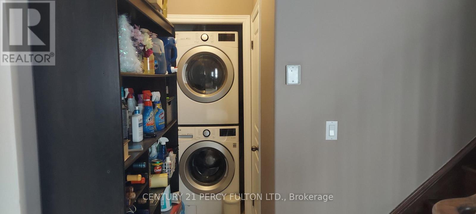 4051 Medland Drive, Burlington, ON - Indoor Photo Showing Laundry Room