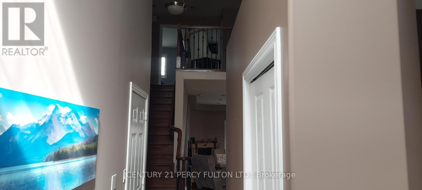 4051 Medland Drive, Burlington, ON - Indoor Photo Showing Other Room