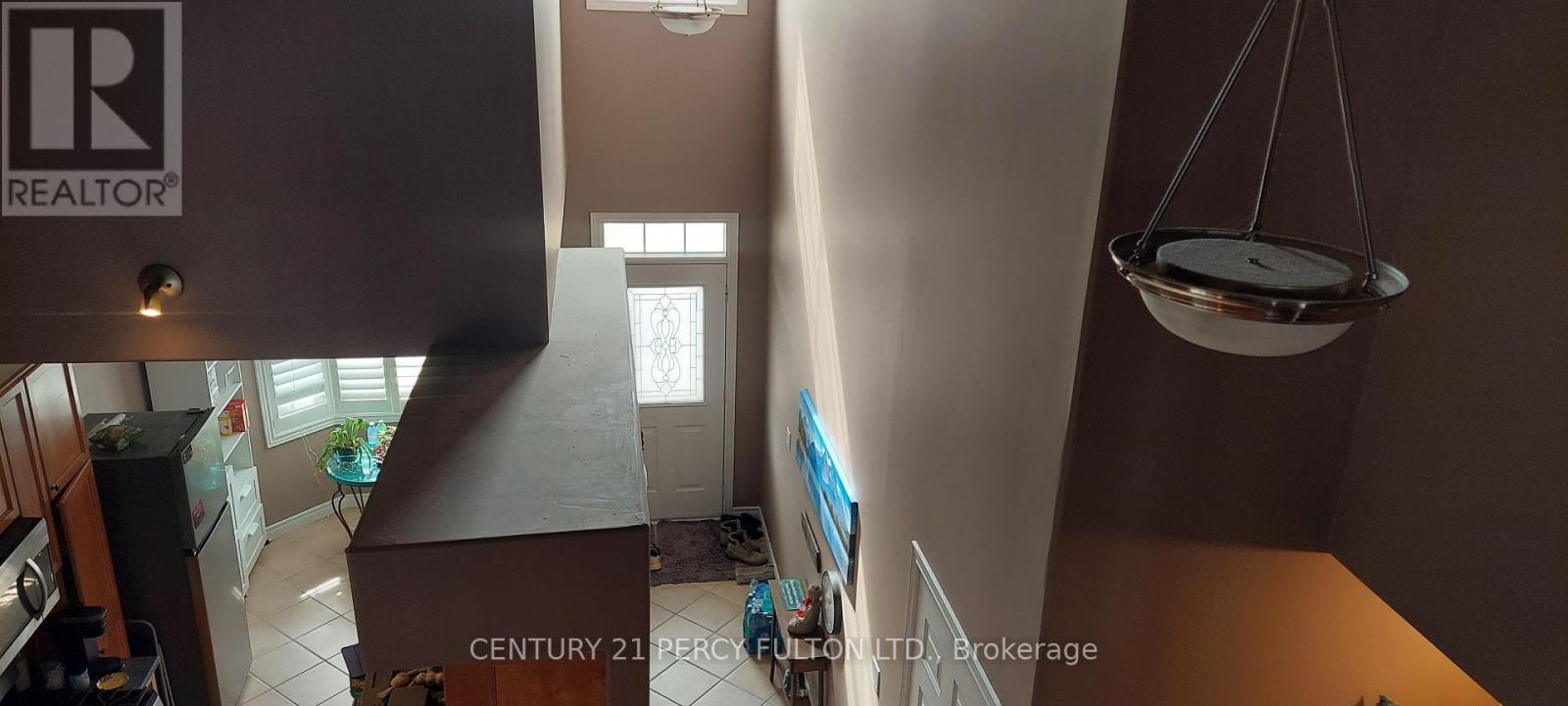 4051 Medland Drive, Burlington, ON - Indoor Photo Showing Other Room