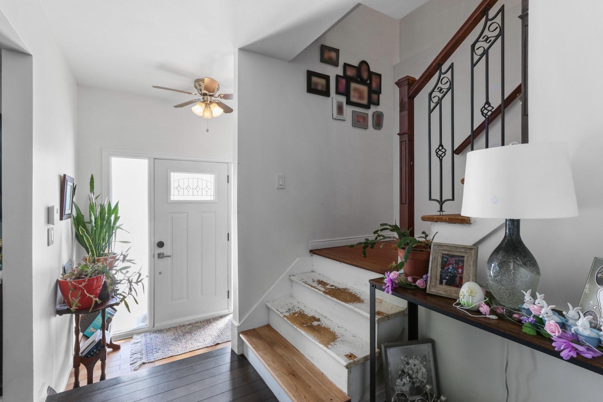 Escalier - 361 Rue Grilli, Pincourt, QC - Indoor Photo Showing Other Room