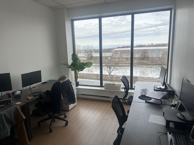 Bureau - Unit-B-8300 Rue St-Patrick, Montréal (Lasalle), QC - Indoor Photo Showing Office