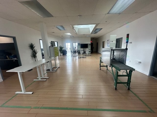 Bureau - Unit-B-8300 Rue St-Patrick, Montréal (Lasalle), QC - Indoor