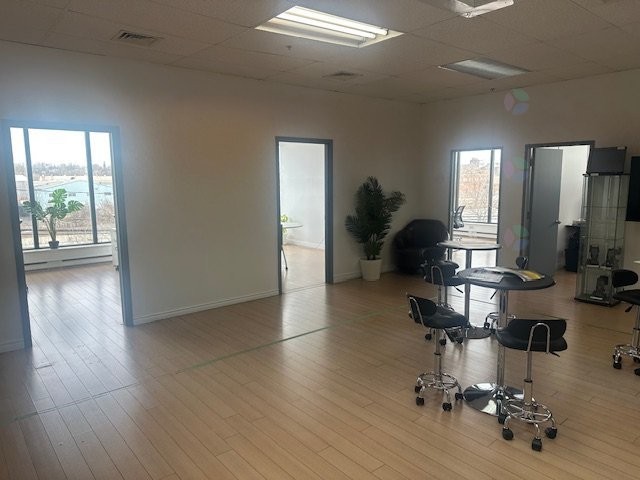 Bureau - Unit-B-8300 Rue St-Patrick, Montréal (Lasalle), QC - Indoor