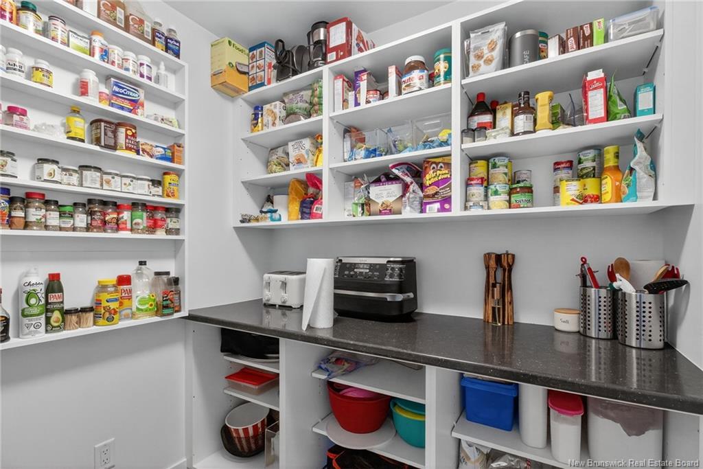 11 Samuel St, Dieppe, NB