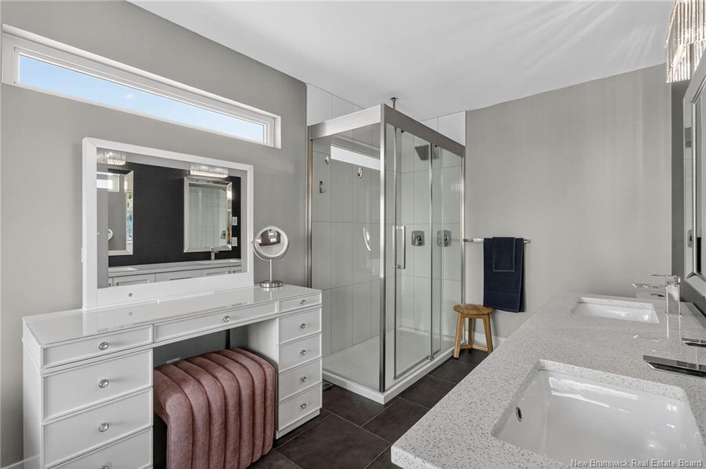 11 Samuel St, Dieppe, NB