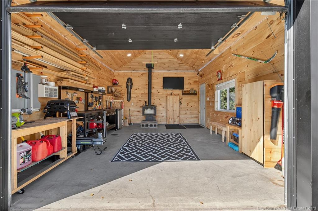 11 Samuel St, Dieppe, NB