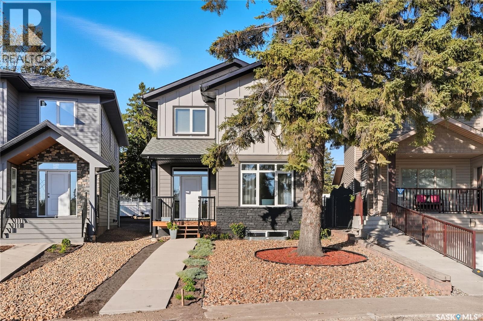 1601B 9Th Avenue N, Saskatoon, SK - Outdoor