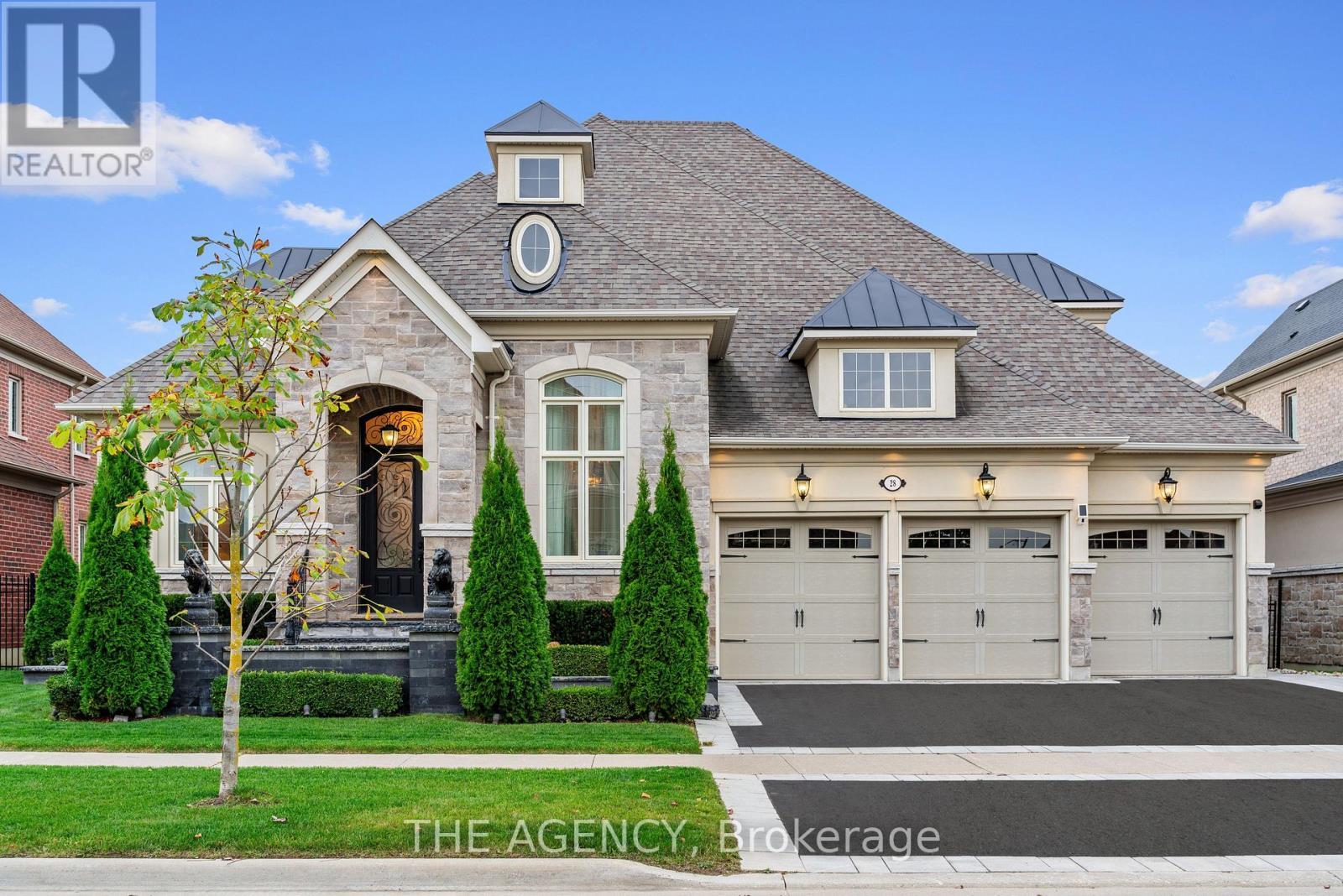 28 Chuck Ormsby Crescent, King, ON - Outdoor With Facade