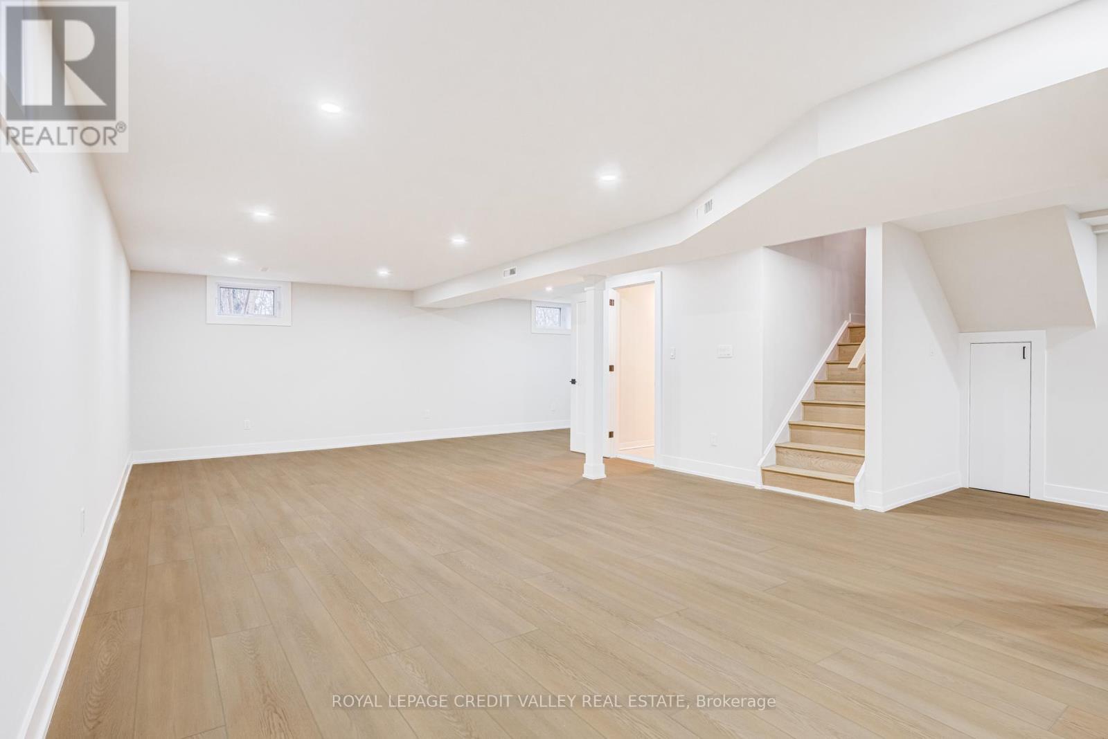 Basement recreation room - 500 Selsey Drive, Mississauga, ON - Indoor