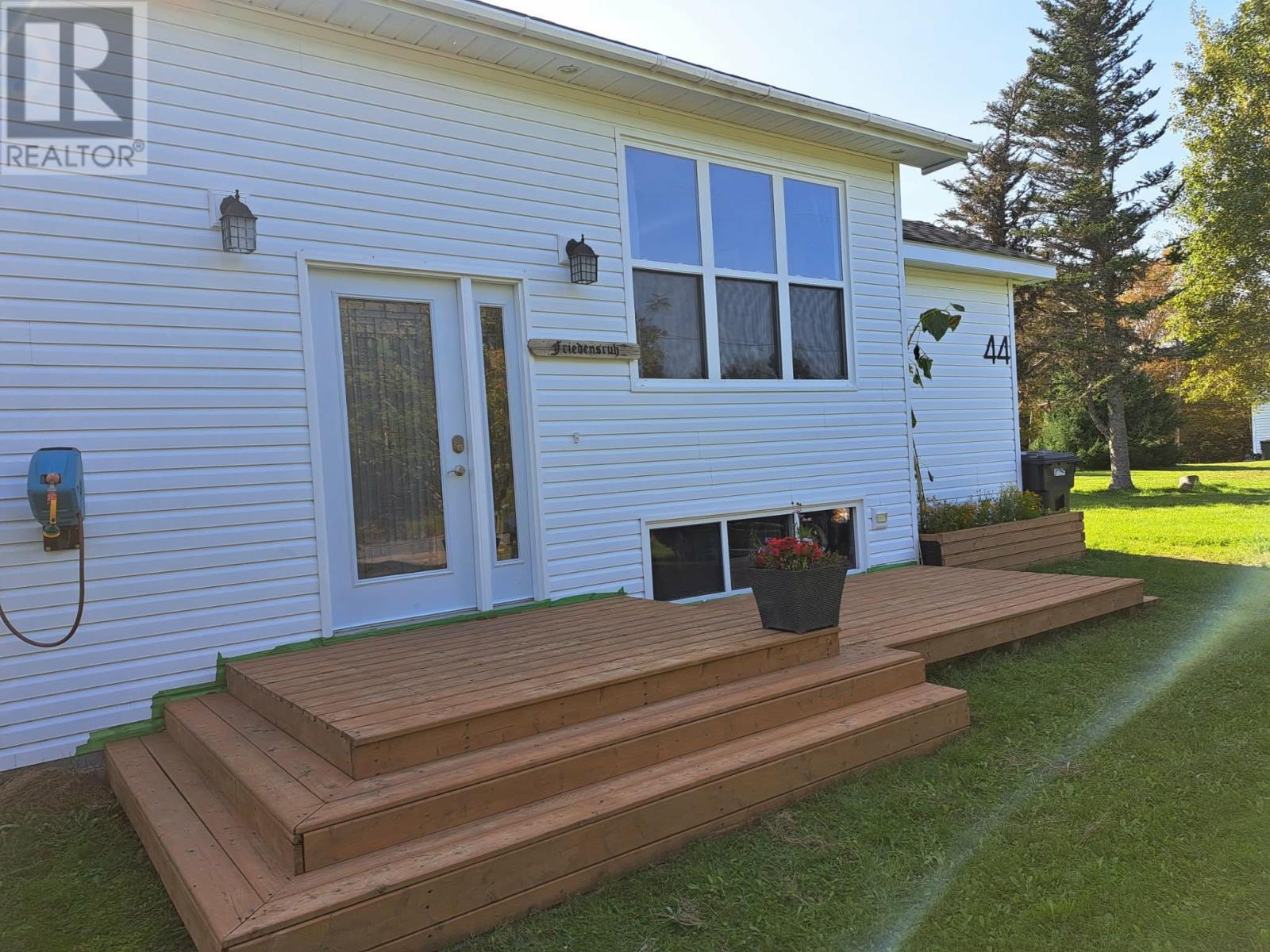44 Sandy Cove Road, Sandy Cove, NL - Outdoor With Exterior
