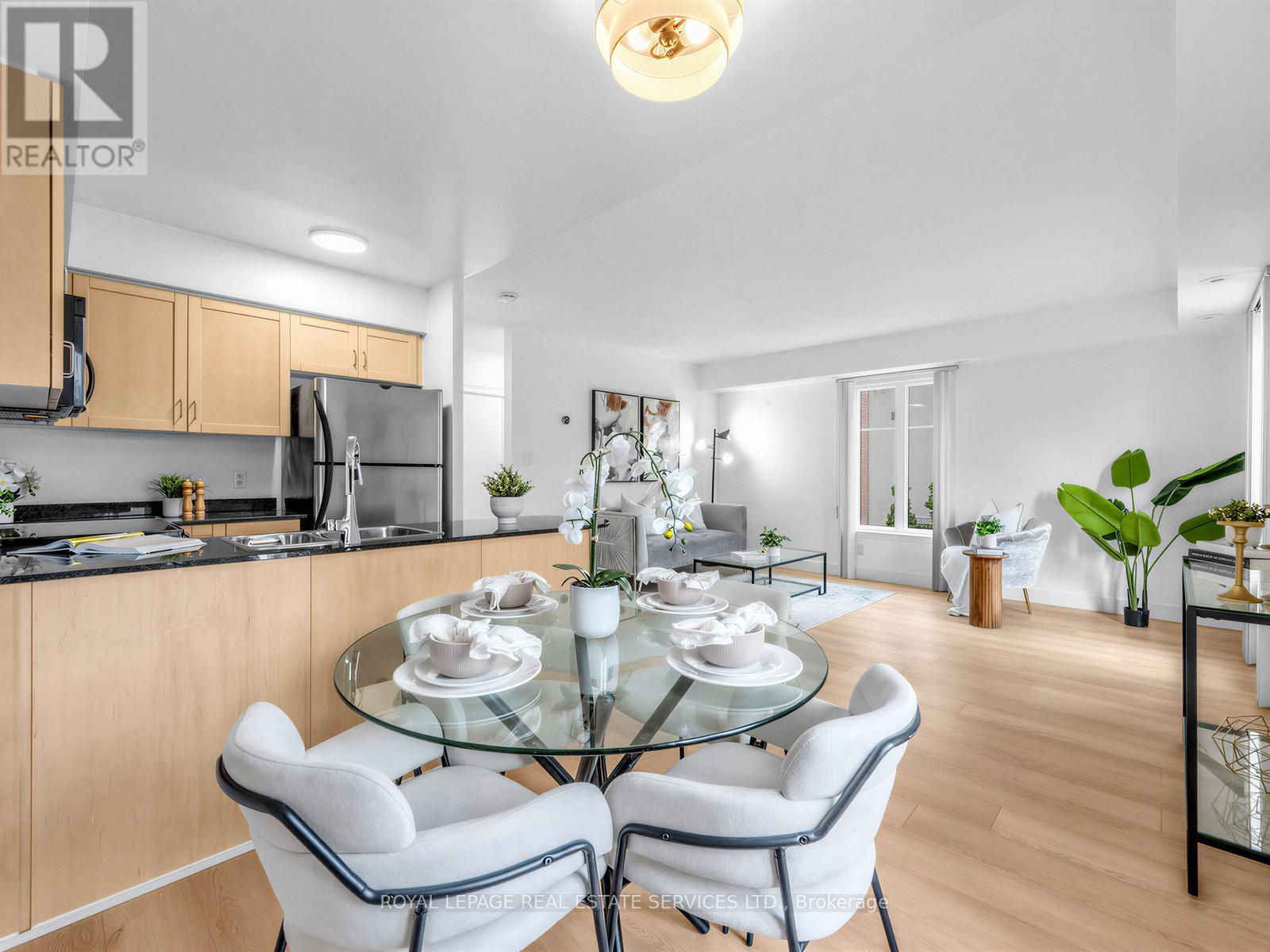 515 - 46 East Liberty Street, Toronto, ON - Indoor Photo Showing Other Room