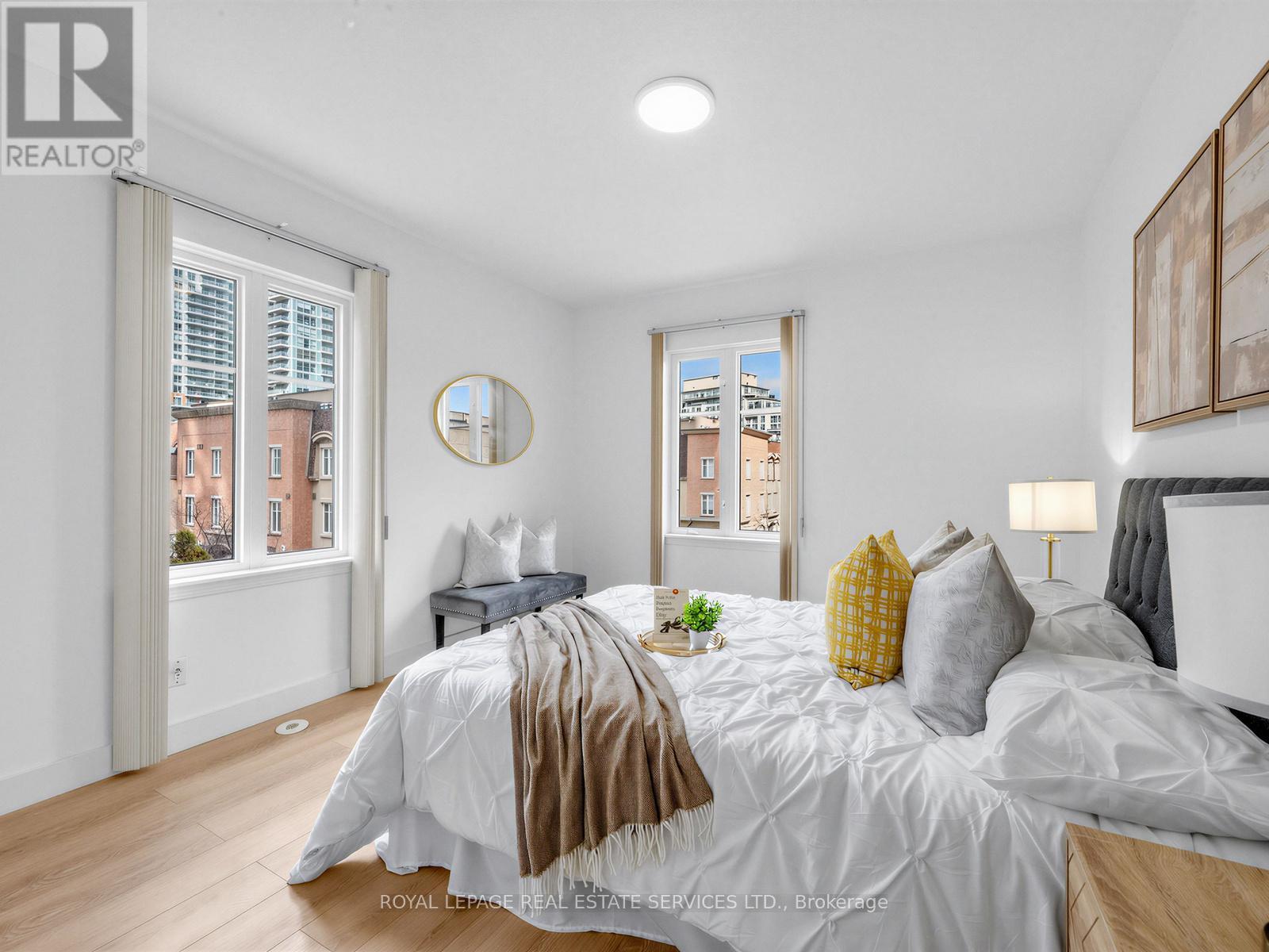 515 - 46 East Liberty Street, Toronto, ON - Indoor Photo Showing Bedroom