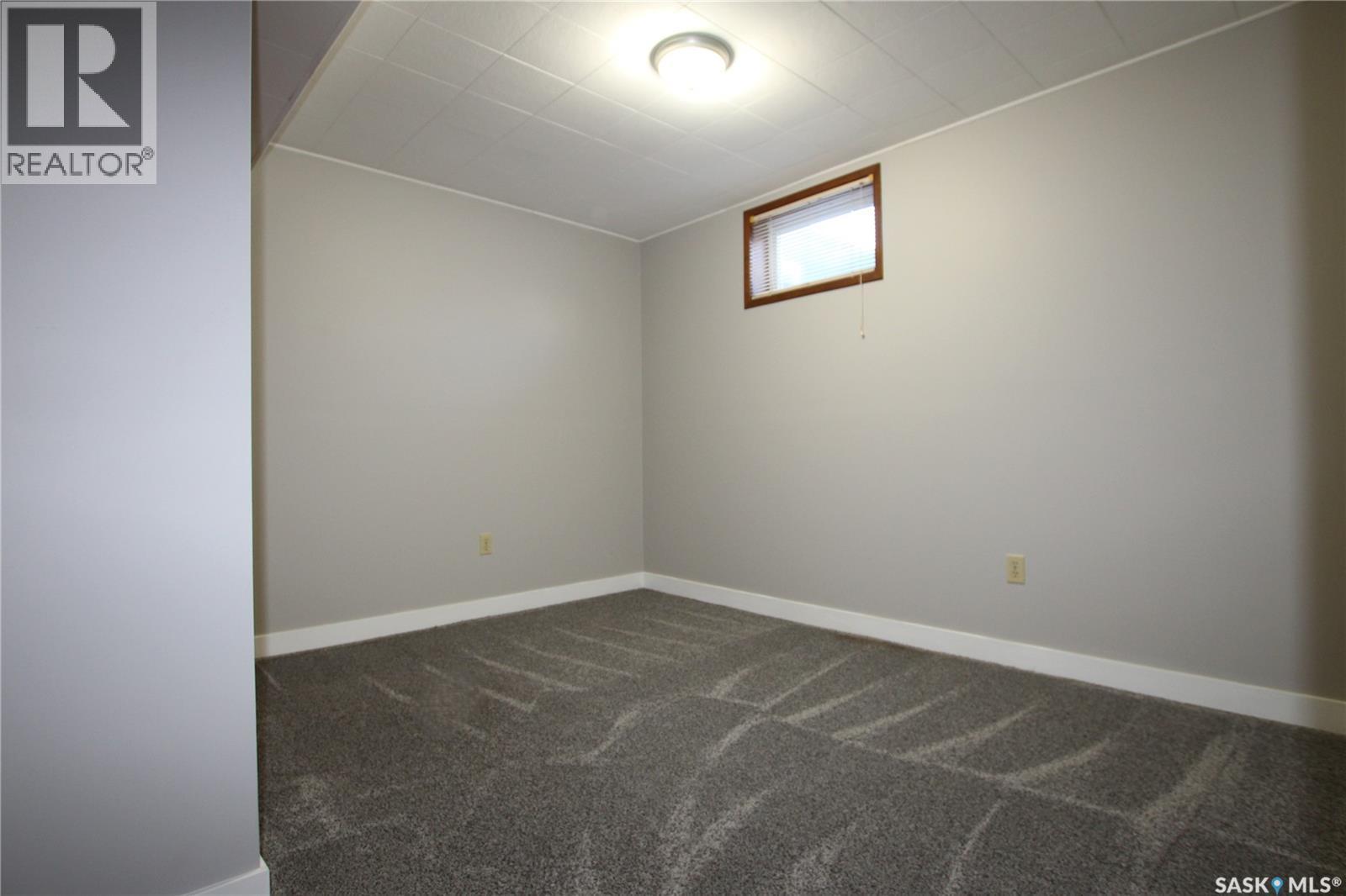 103 Langrill Drive, Yorkton, SK - Indoor Photo Showing Other Room