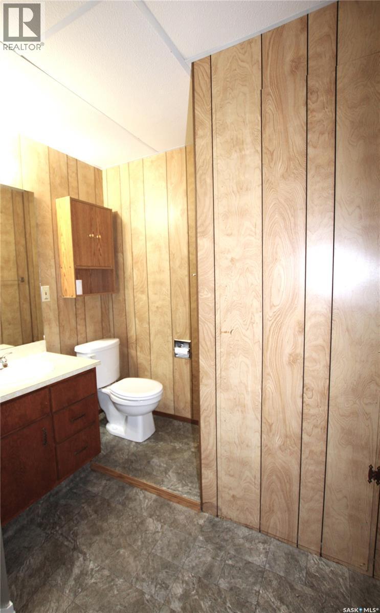 103 Langrill Drive, Yorkton, SK - Indoor Photo Showing Bathroom