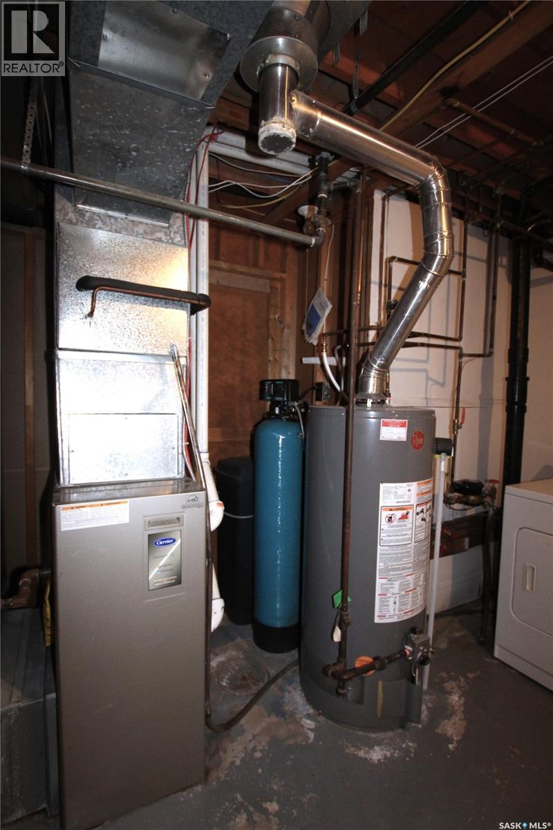 103 Langrill Drive, Yorkton, SK - Indoor Photo Showing Basement