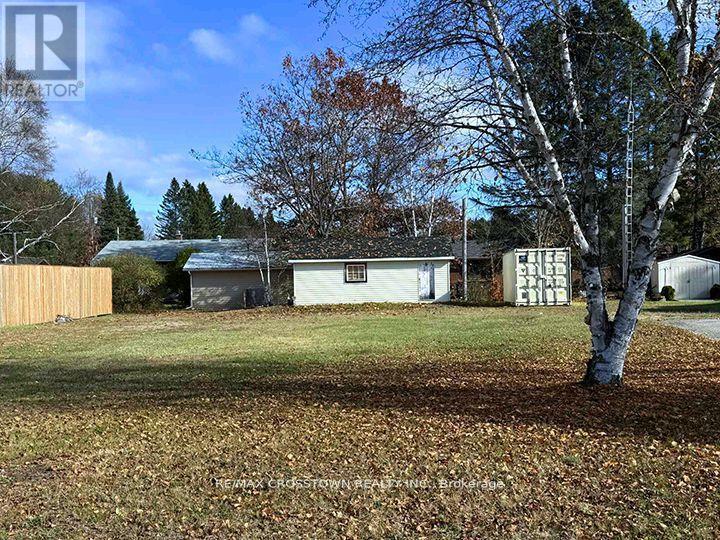 8 Cedar Court, South River, ON