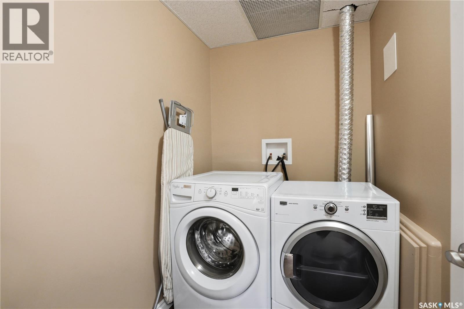 311 227 Pinehouse Drive, Saskatoon, SK - Indoor Photo Showing Laundry Room