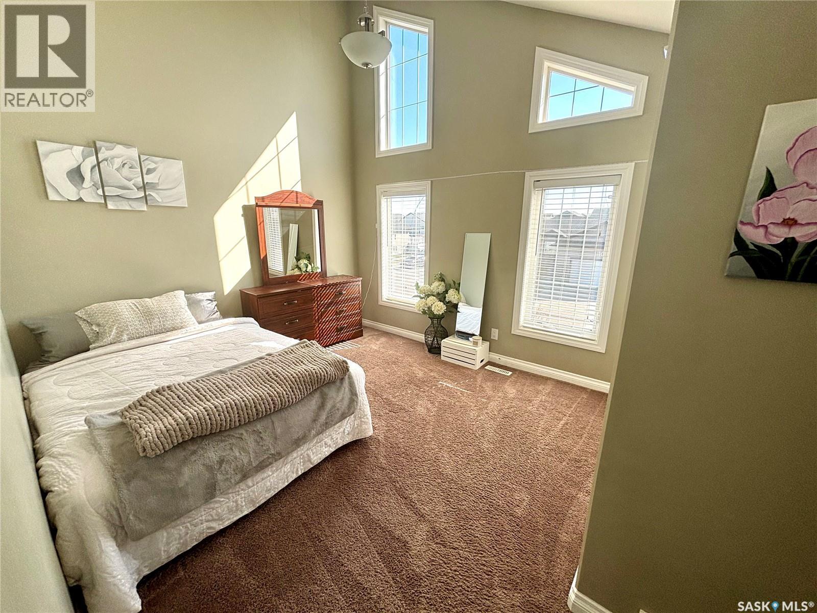104 Atton Crescent, Saskatoon, SK - Indoor Photo Showing Bedroom