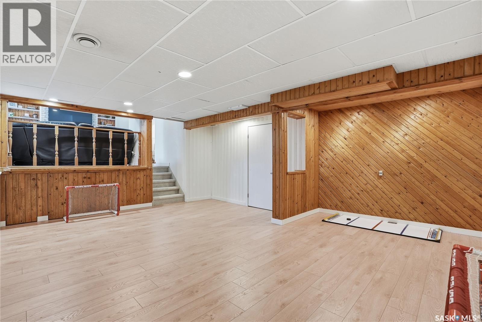 145 Stillwater Drive, Saskatoon, SK - Indoor Photo Showing Other Room