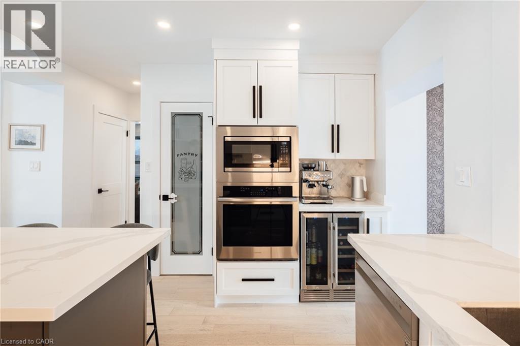 62 Lang Crescent, Kitchener, ON - Indoor Photo Showing Kitchen
