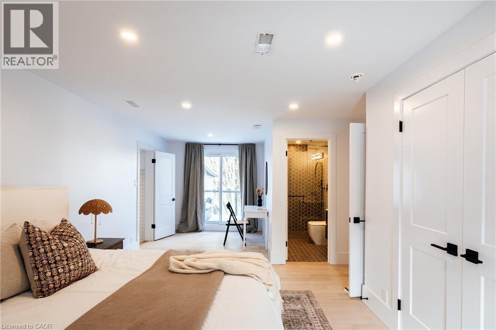 62 Lang Crescent, Kitchener, ON - Indoor Photo Showing Other Room