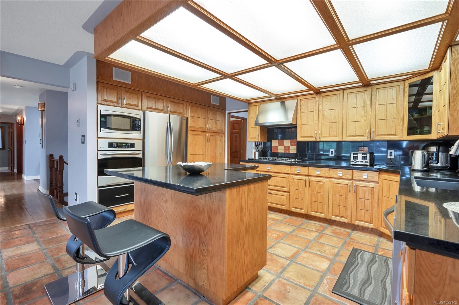 1755 Passage View Dr, Campbell River, BC