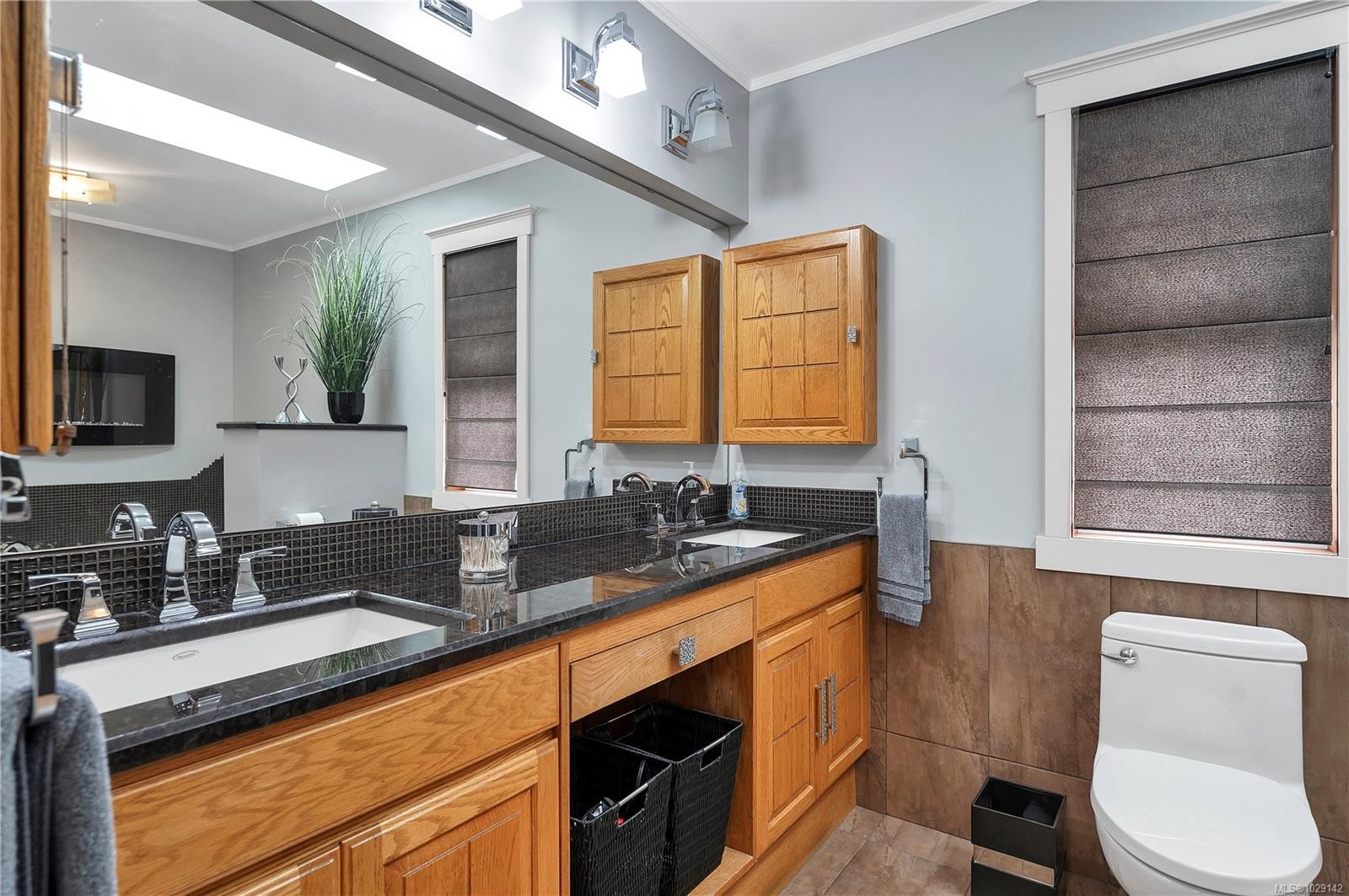 1755 Passage View Dr, Campbell River, BC