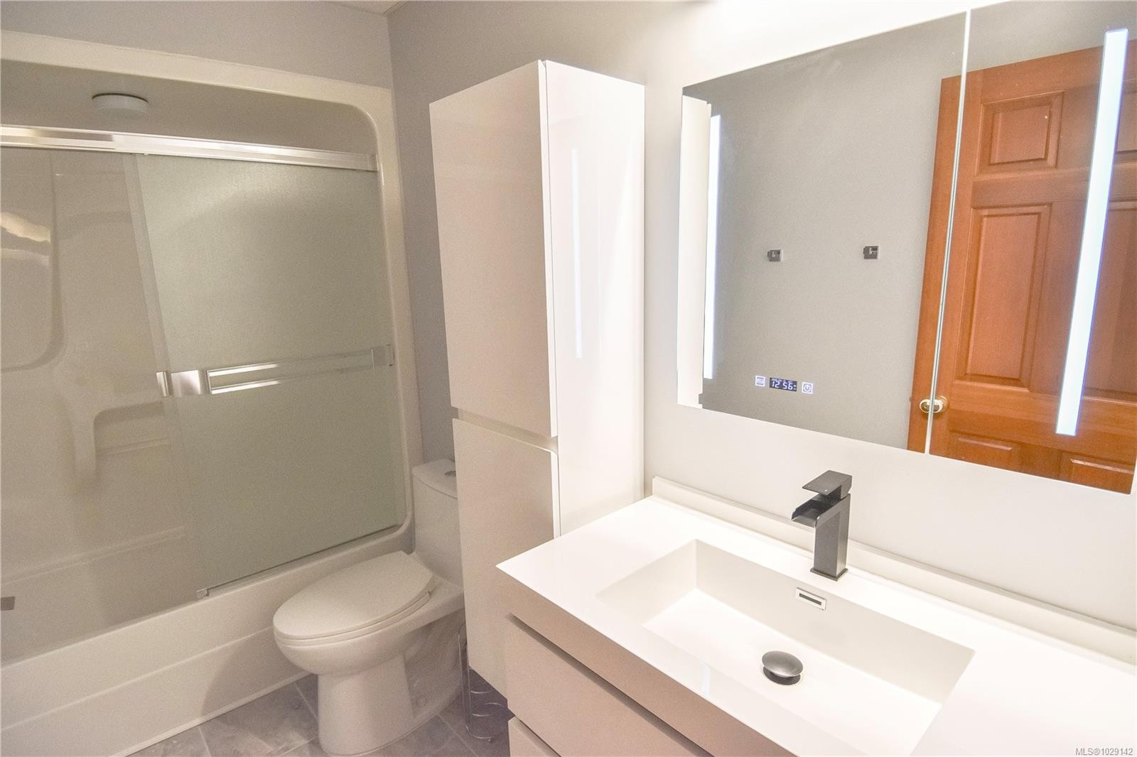1755 Passage View Dr, Campbell River, BC