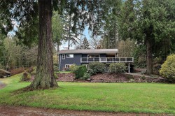 5817 Curry Rd Duncan, BC V9L 6E6